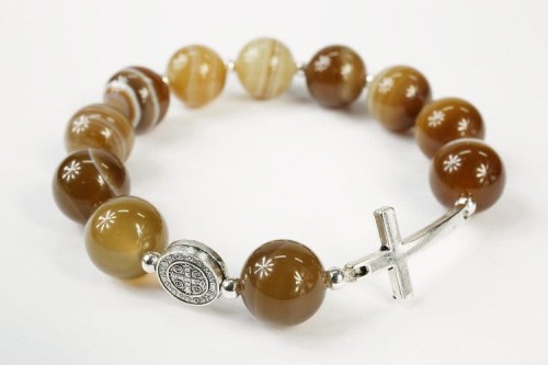 eaa885c585309e21140717b4e5c56a8d